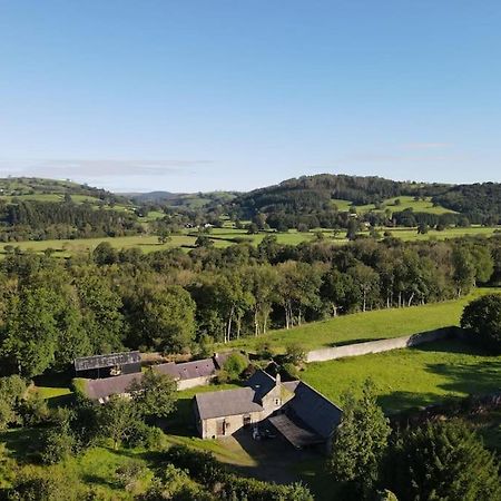 Tranquil Getaway On Edge Of The Brecon Beacons Apartment Llandovery Exterior photo